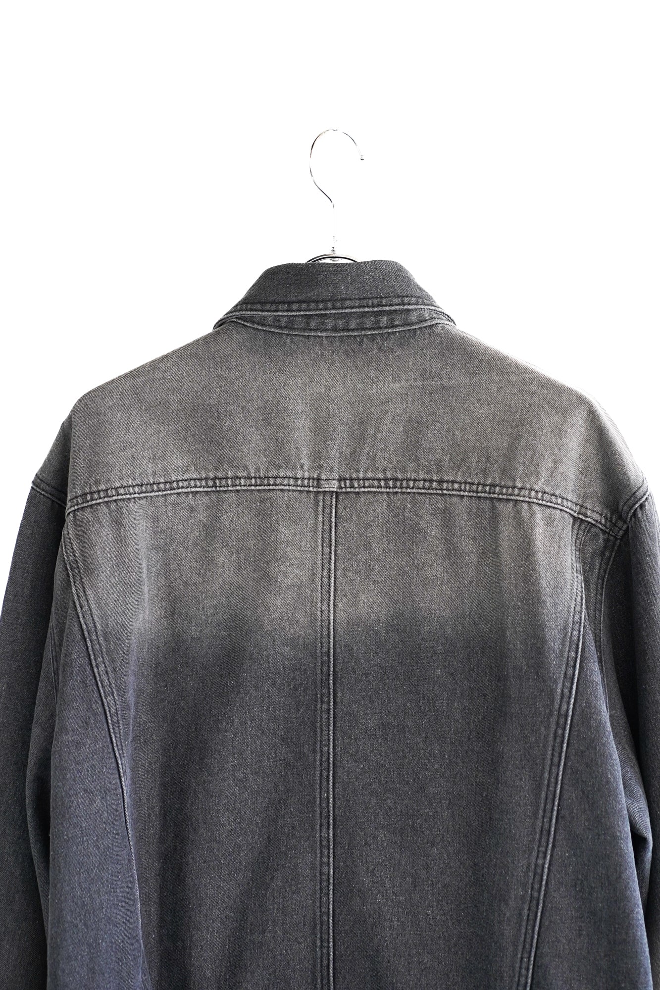 DOUDLE SEAM TWISTED DENIM JACKET