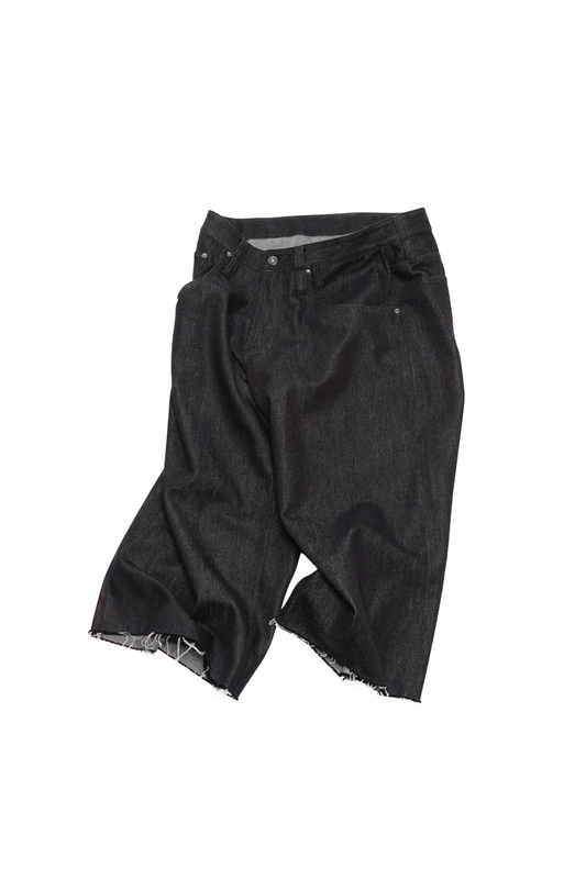 MID CUT TWILL DENIM SHORTS