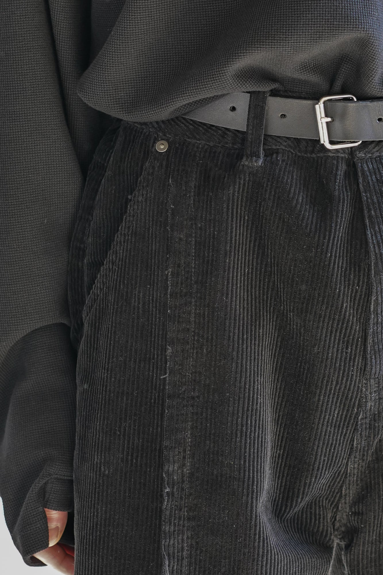 SIDE SHIFT CORDUROY WIDE PANTS