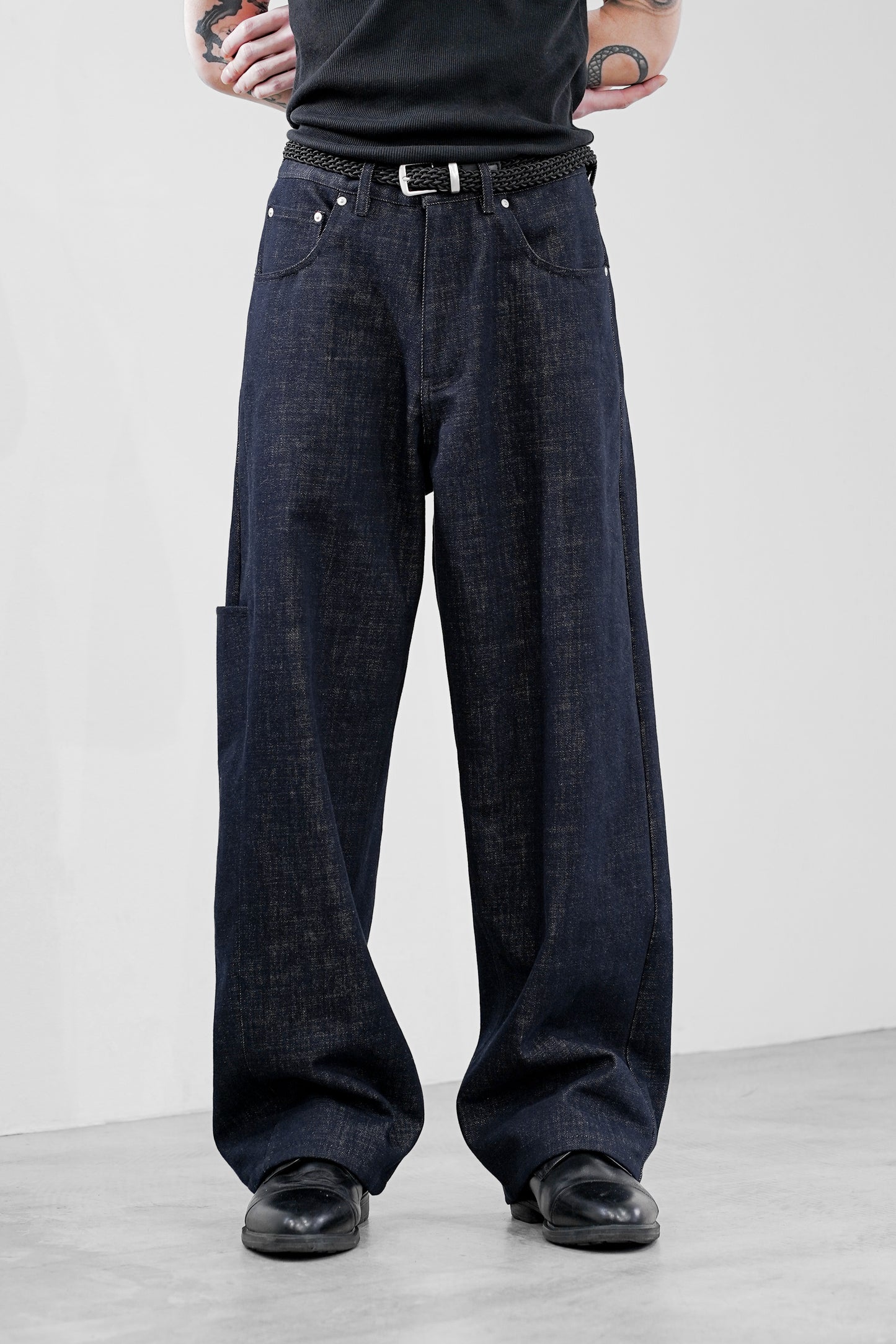 【4/1 - release】DRIFT CUT RE-RAW DENIM PANTS