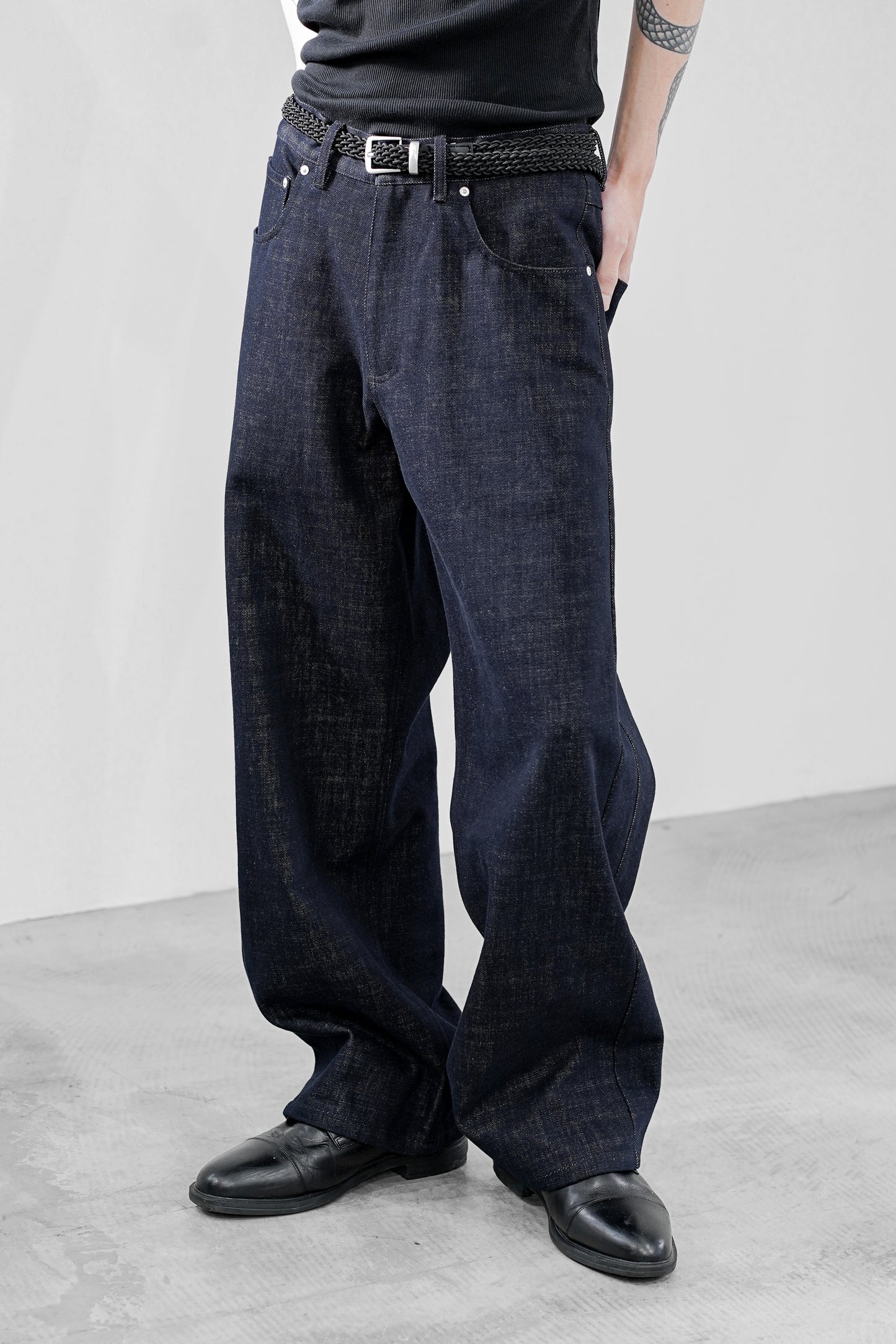 【4/1 - release】DRIFT CUT RE-RAW DENIM PANTS