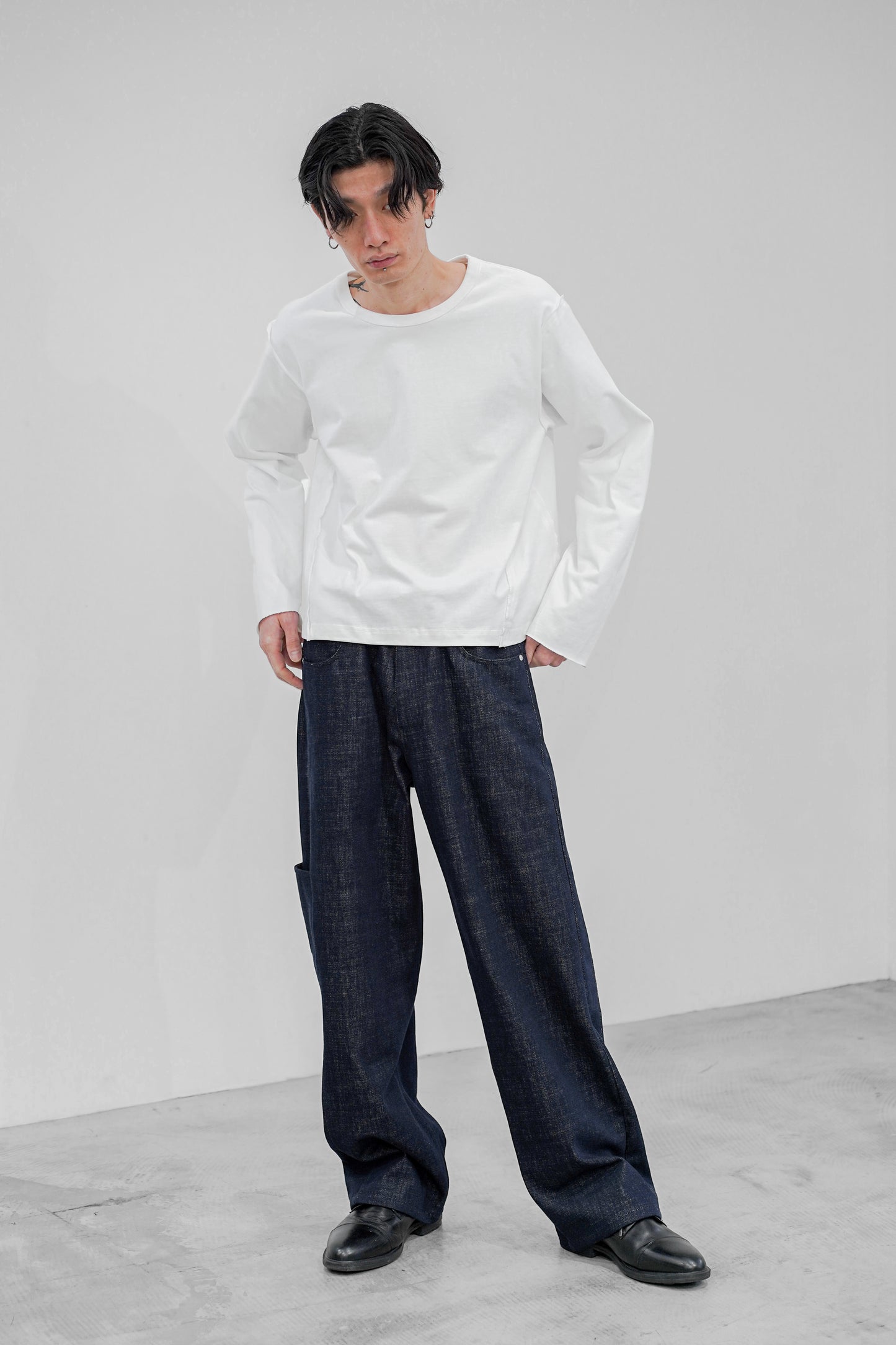 【4/1 - release】DRIFT CUT RE-RAW DENIM PANTS