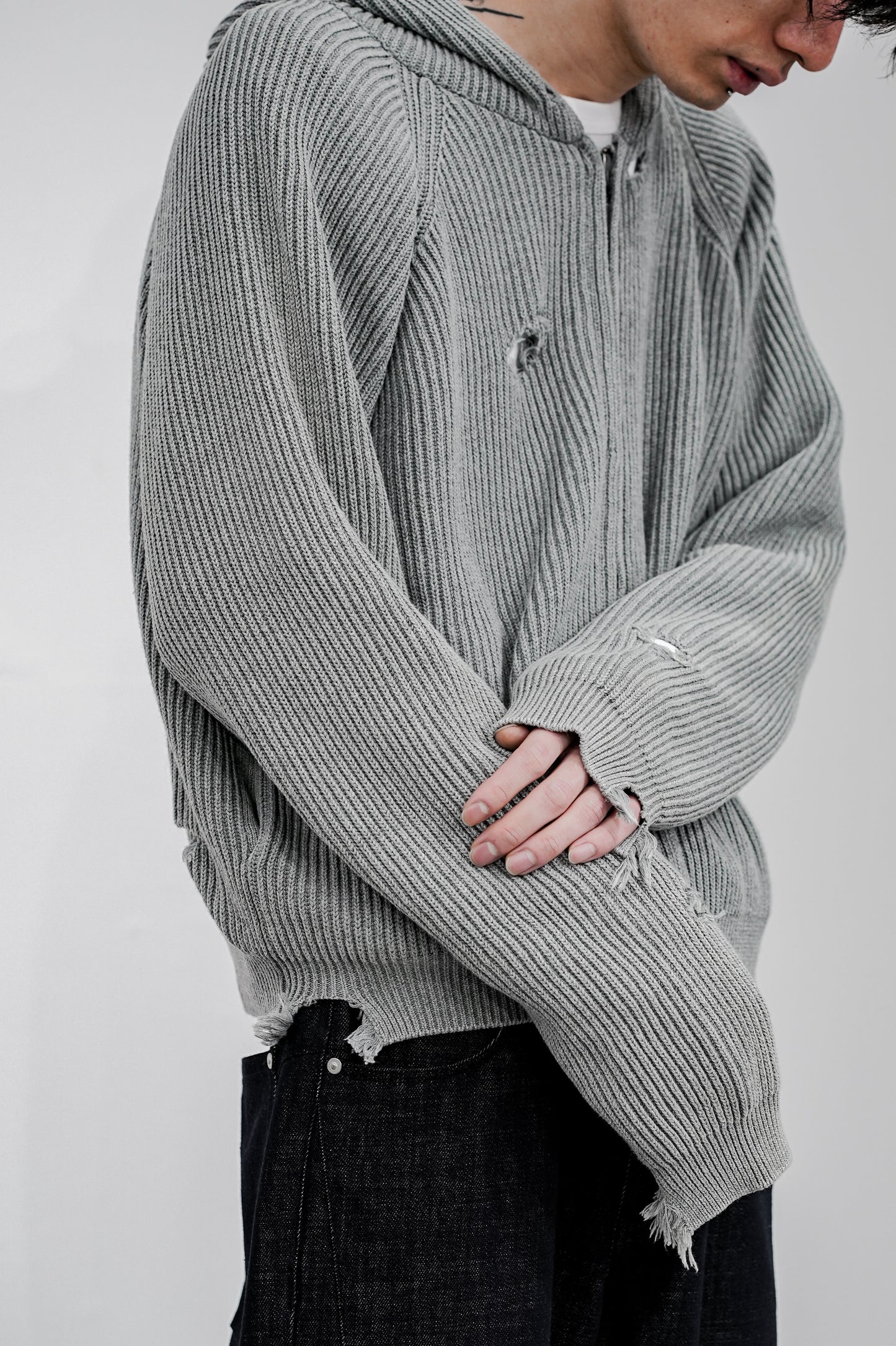 MUTED AGE KNIT ZIP HOODIE [Only a few left]