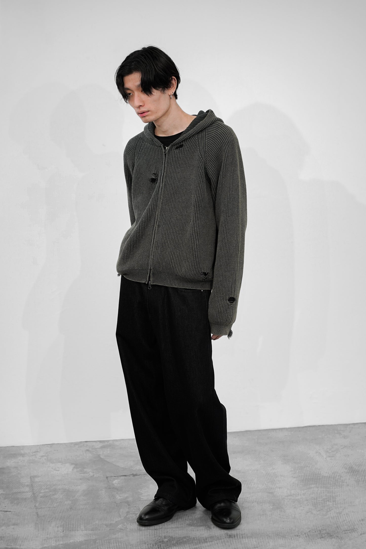MUTED AGE KNIT ZIP HOODIE [Only a few left]