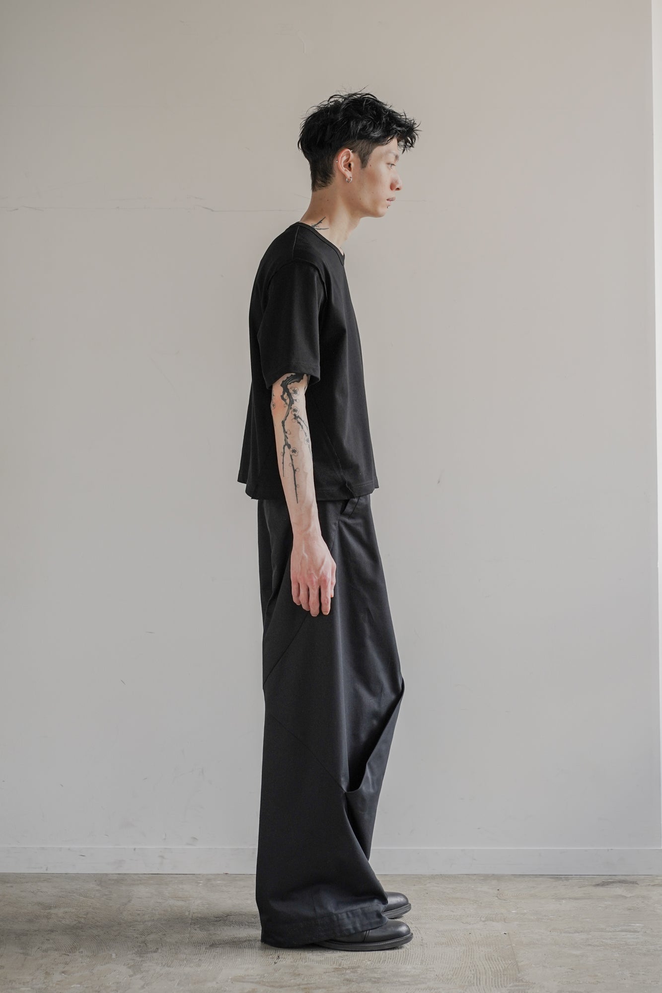 CONTOURED TWILL WIDE PANTS【8月下旬発送】