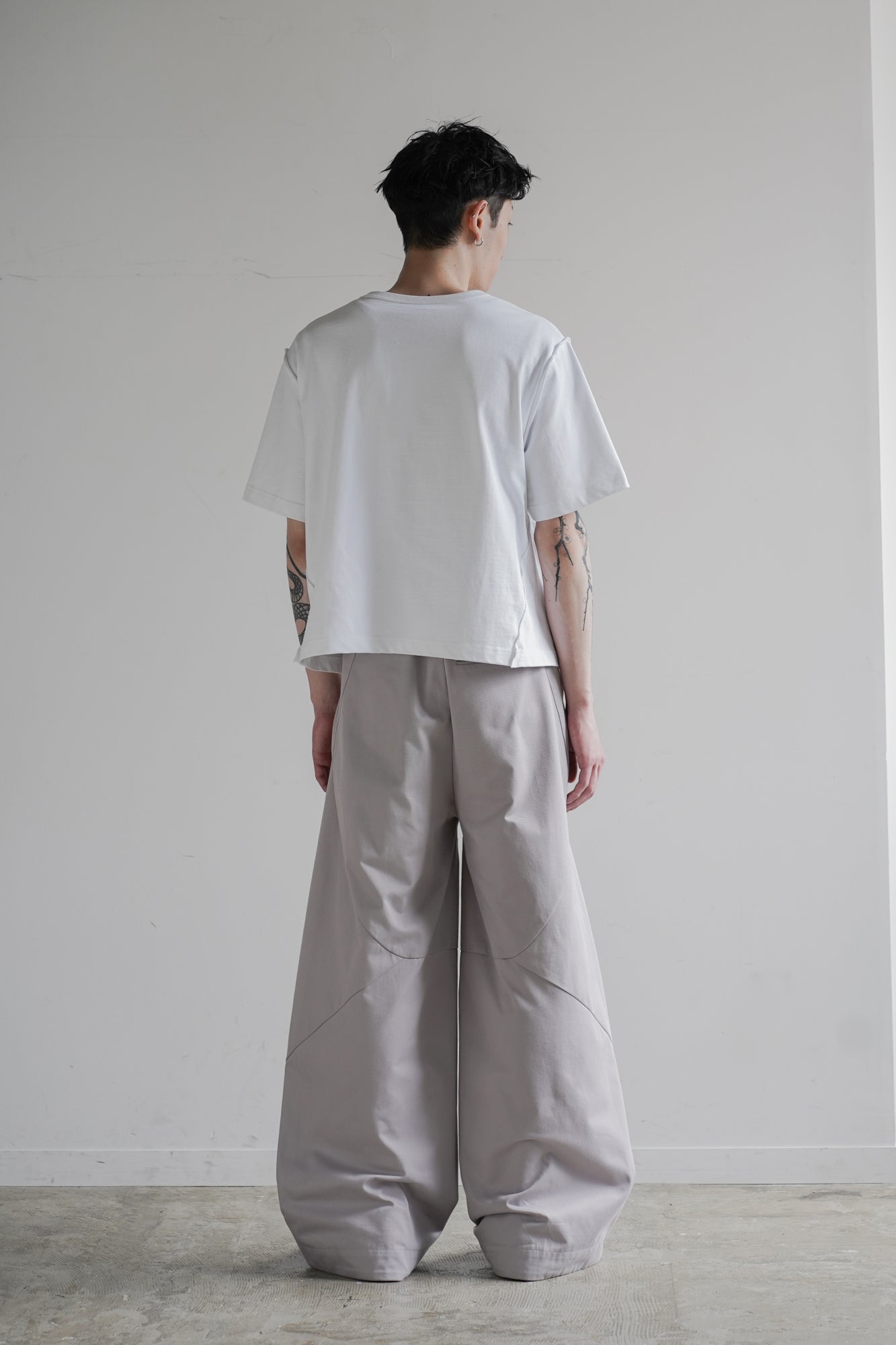 CONTOURED TWILL WIDE PANTS【8月下旬発送】
