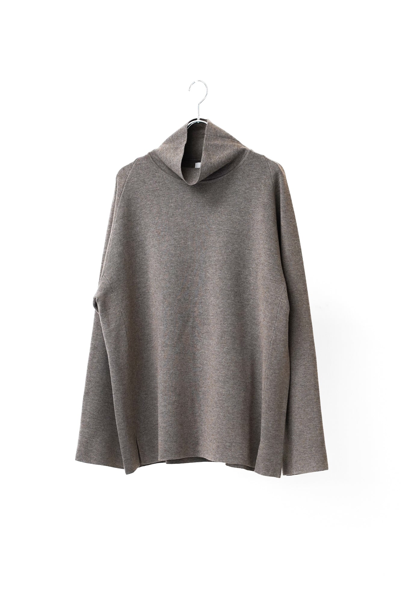 LOOSE FULLED HIGH NECK KNIT