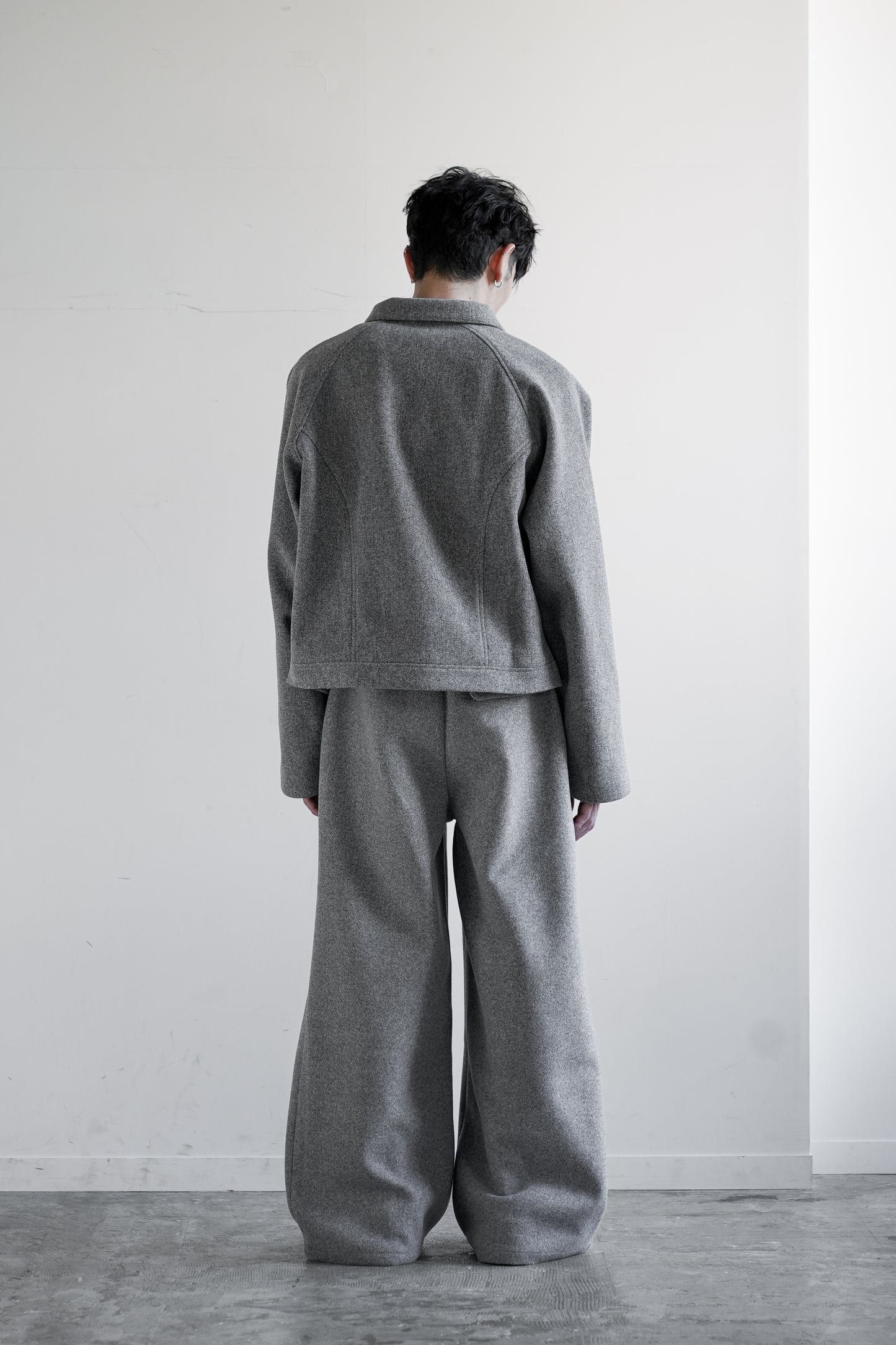 TECH MELTON FULLED STRAIGHT PANTS