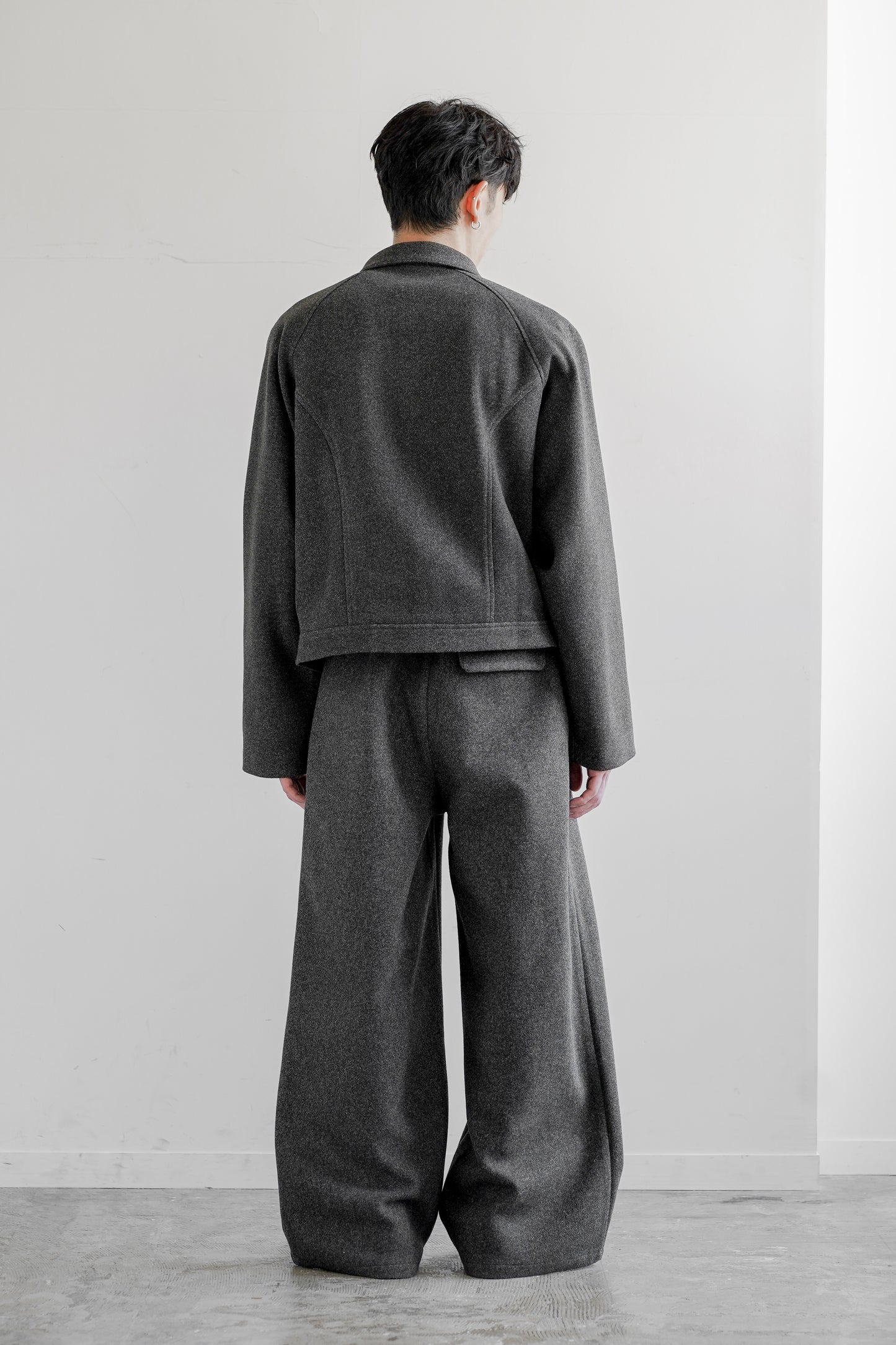 TECH MELTON FULLED SHORT BLOUSON