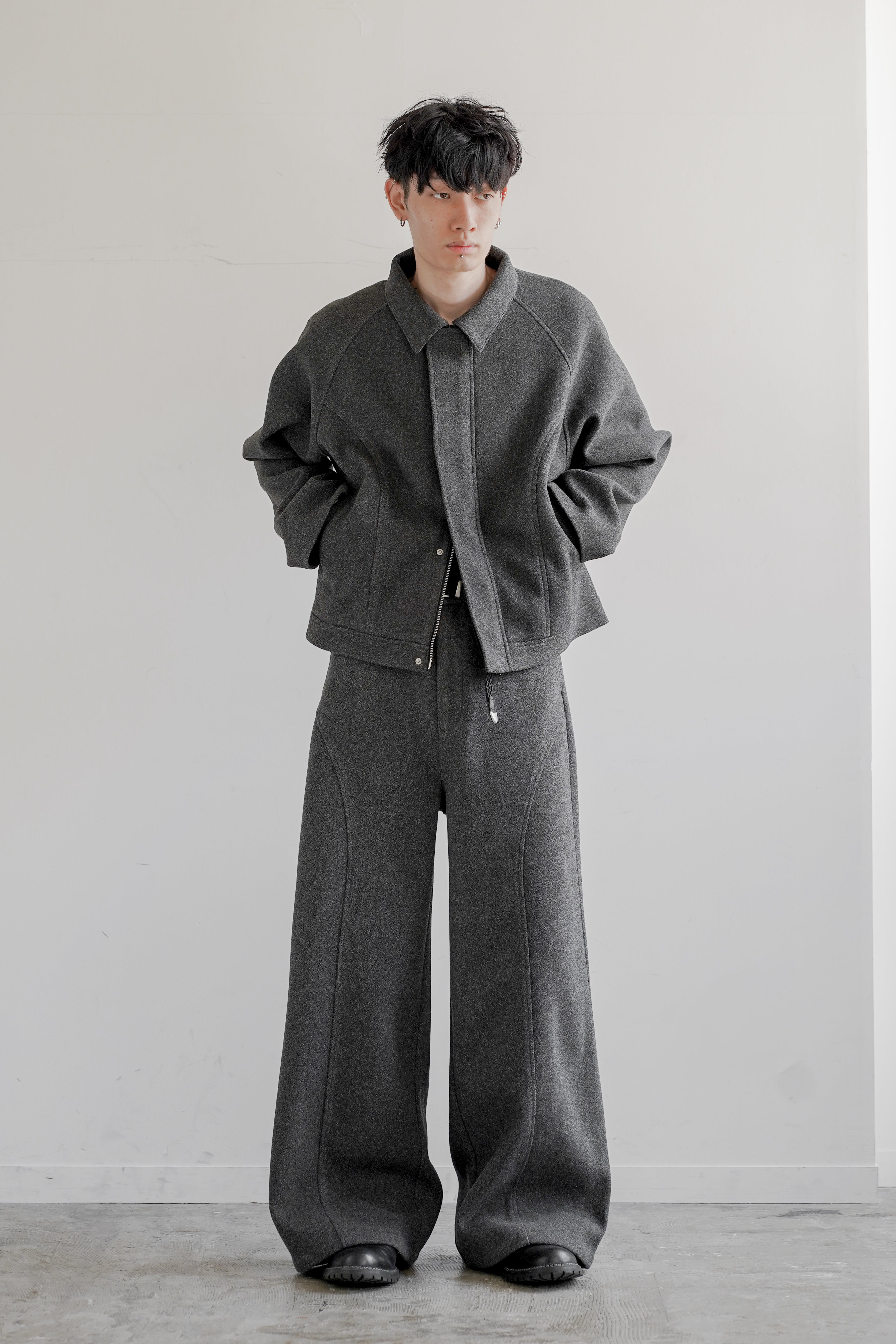 TECH MELTON FULLED STRAIGHT PANTS – OE-SELMENT