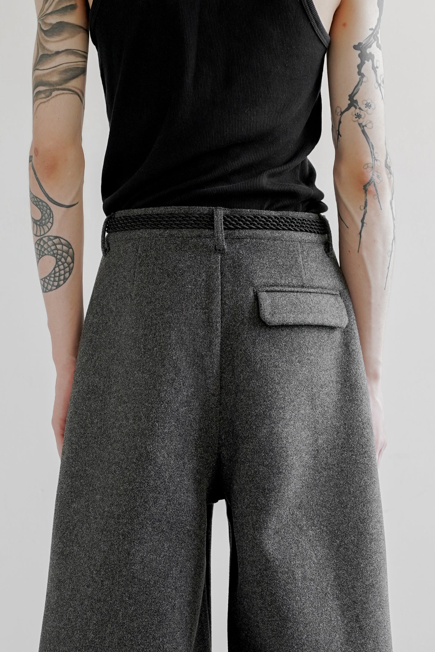 TECH MELTON FULLED STRAIGHT PANTS