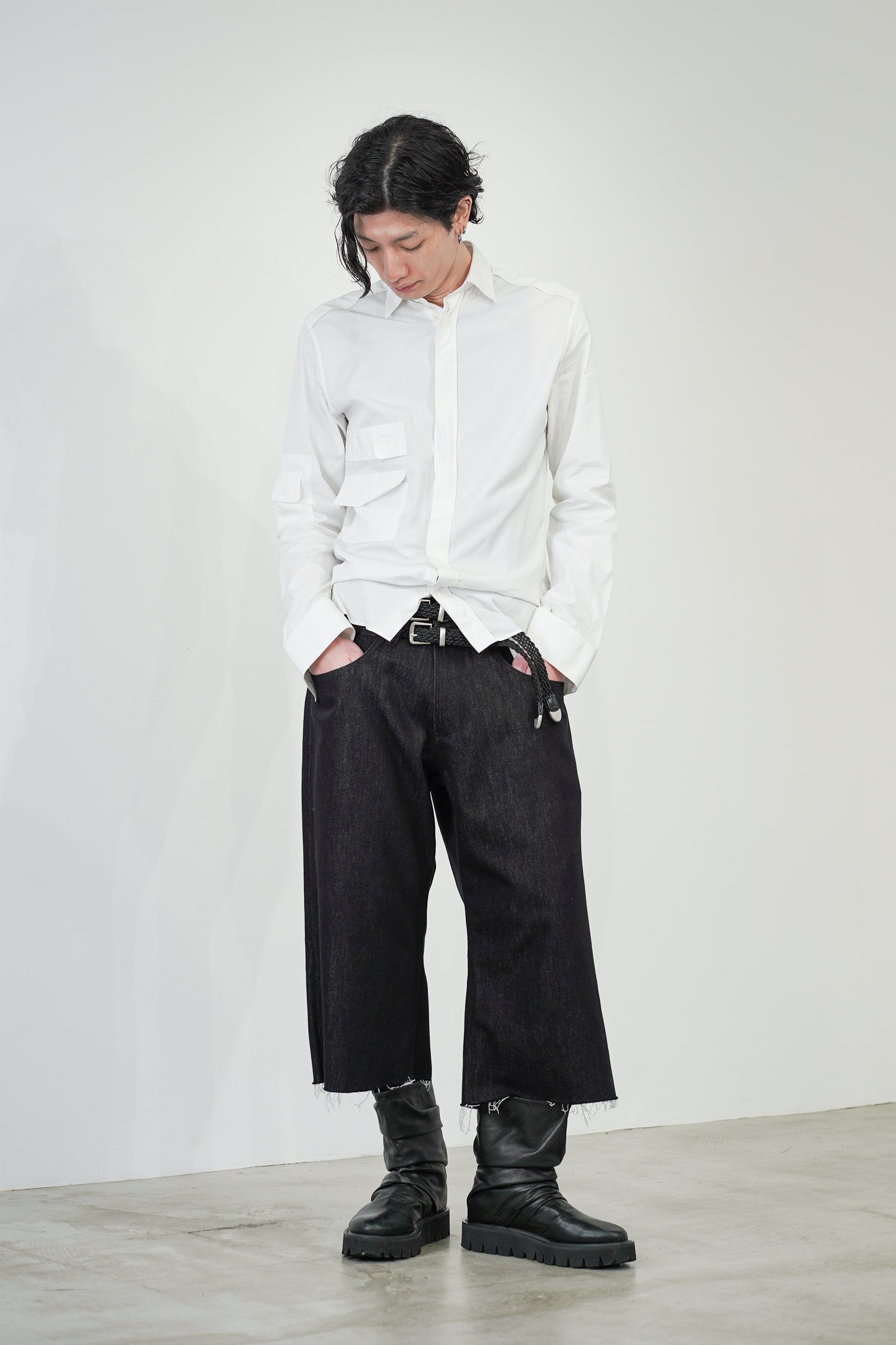 【7/1 - release】MID CUT TWILL DENIM SHORTS