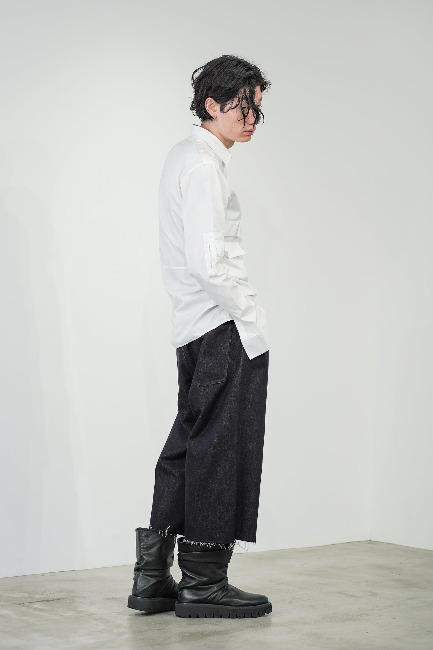 【7/1 - release】MID CUT TWILL DENIM SHORTS