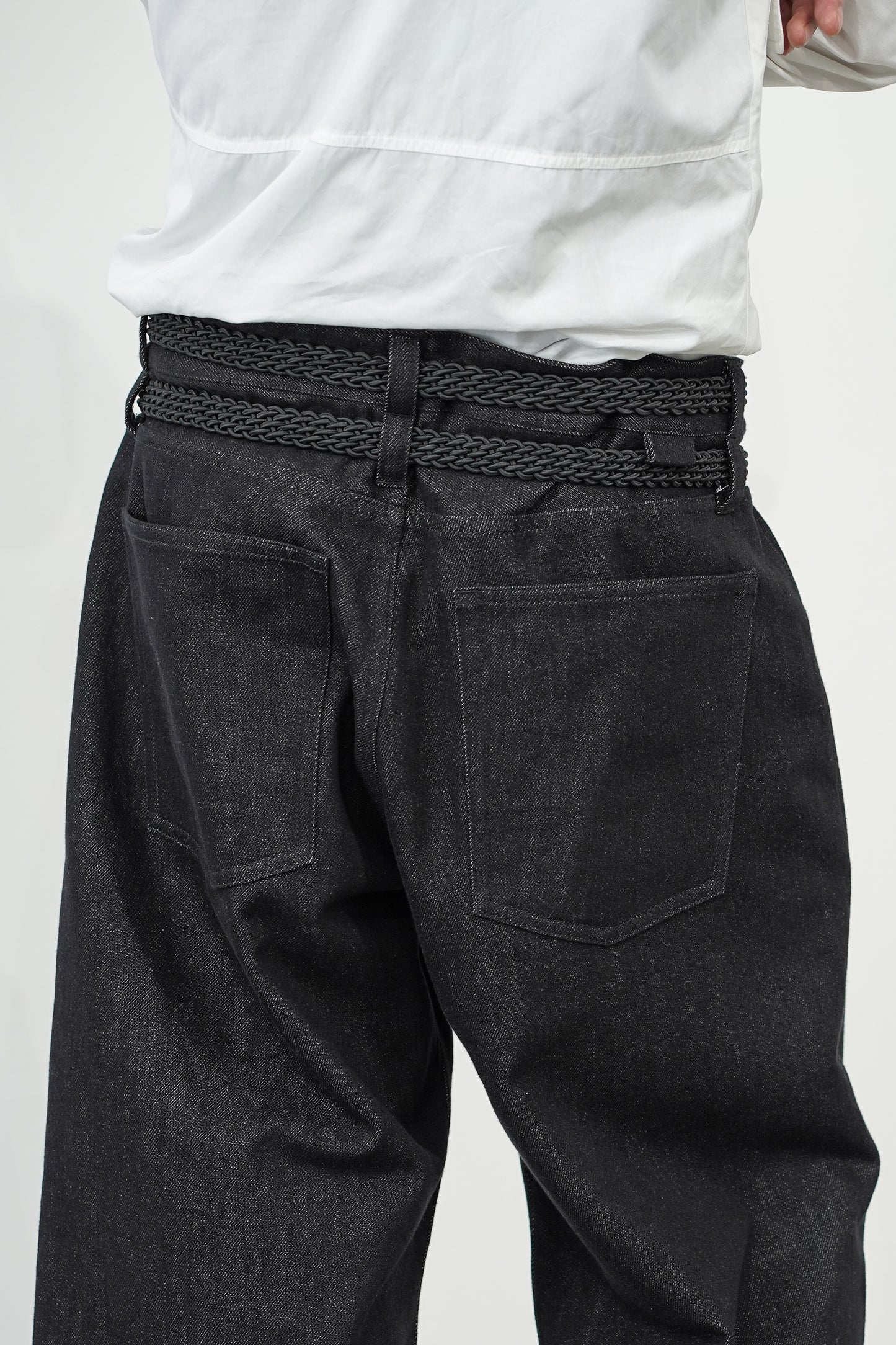 【7/1 - release】MID CUT TWILL DENIM SHORTS