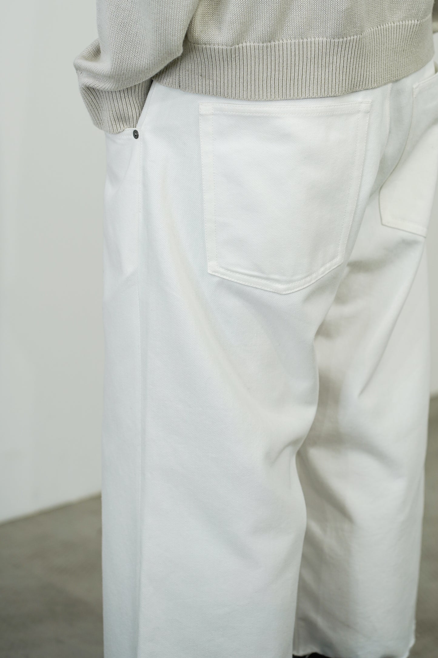 【7/1 - release】MID CUT TWILL DENIM SHORTS