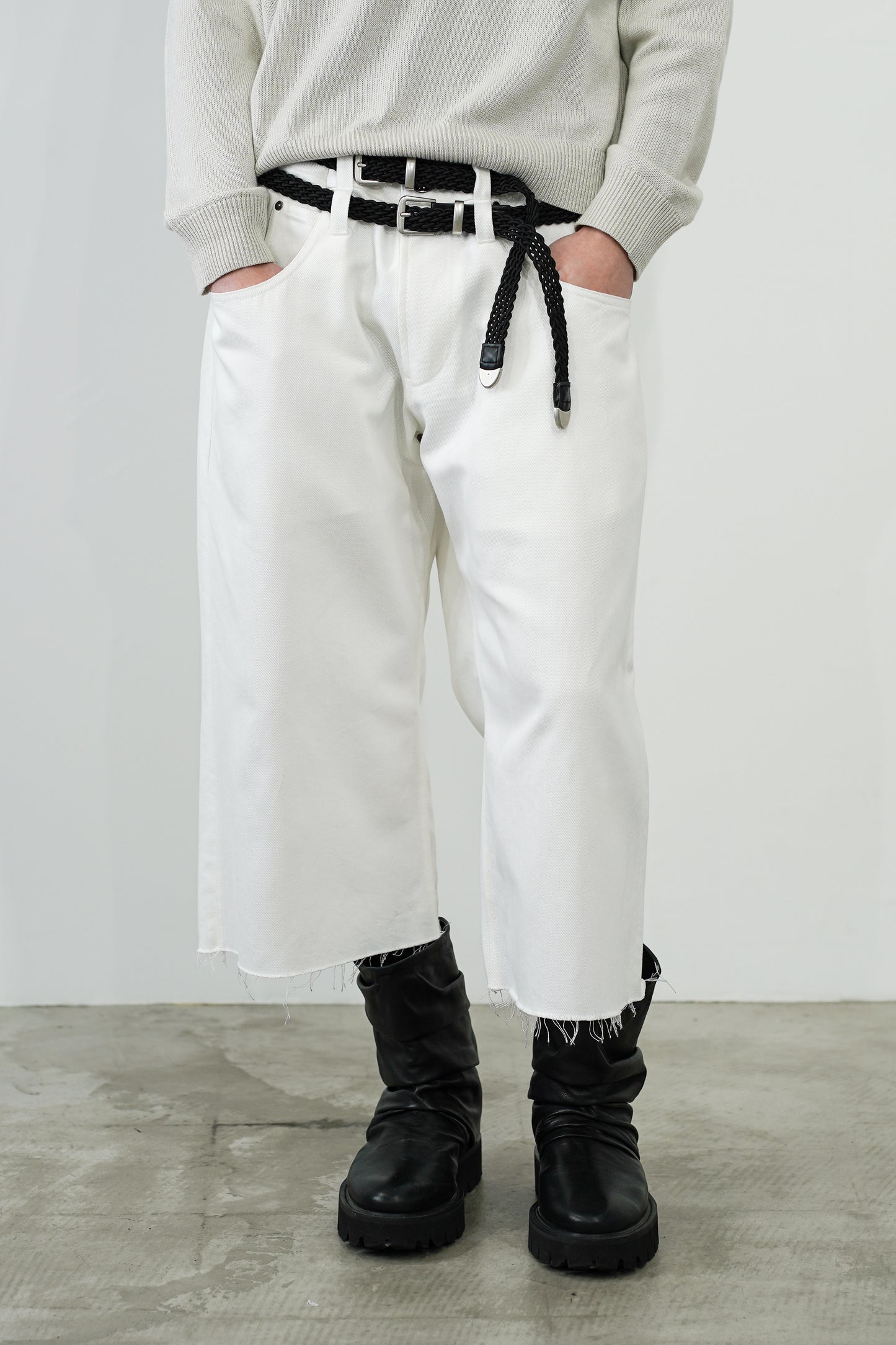 【7/1 - release】MID CUT TWILL DENIM SHORTS