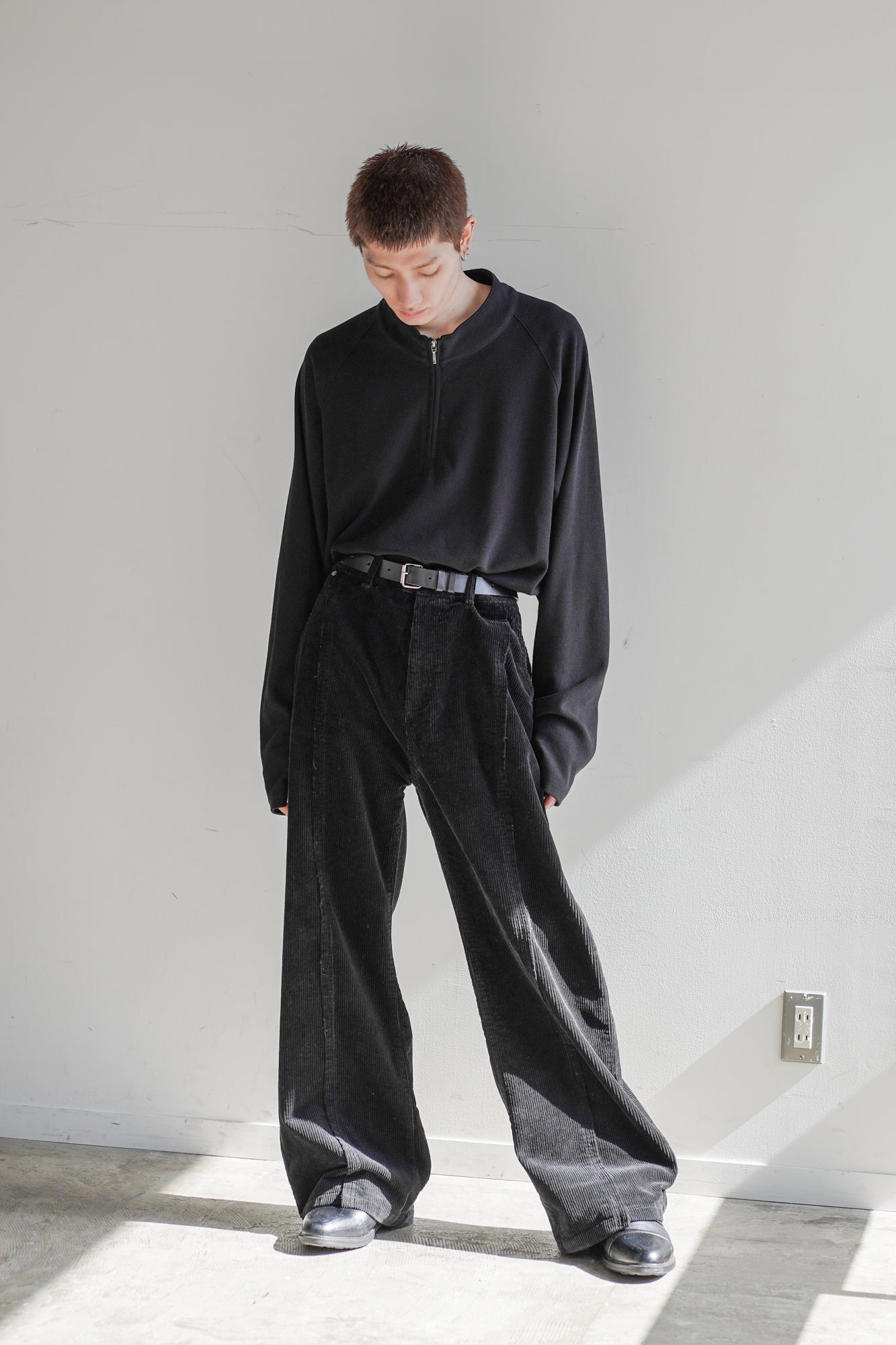 SIDE SHIFT CORDUROY WIDE PANTS