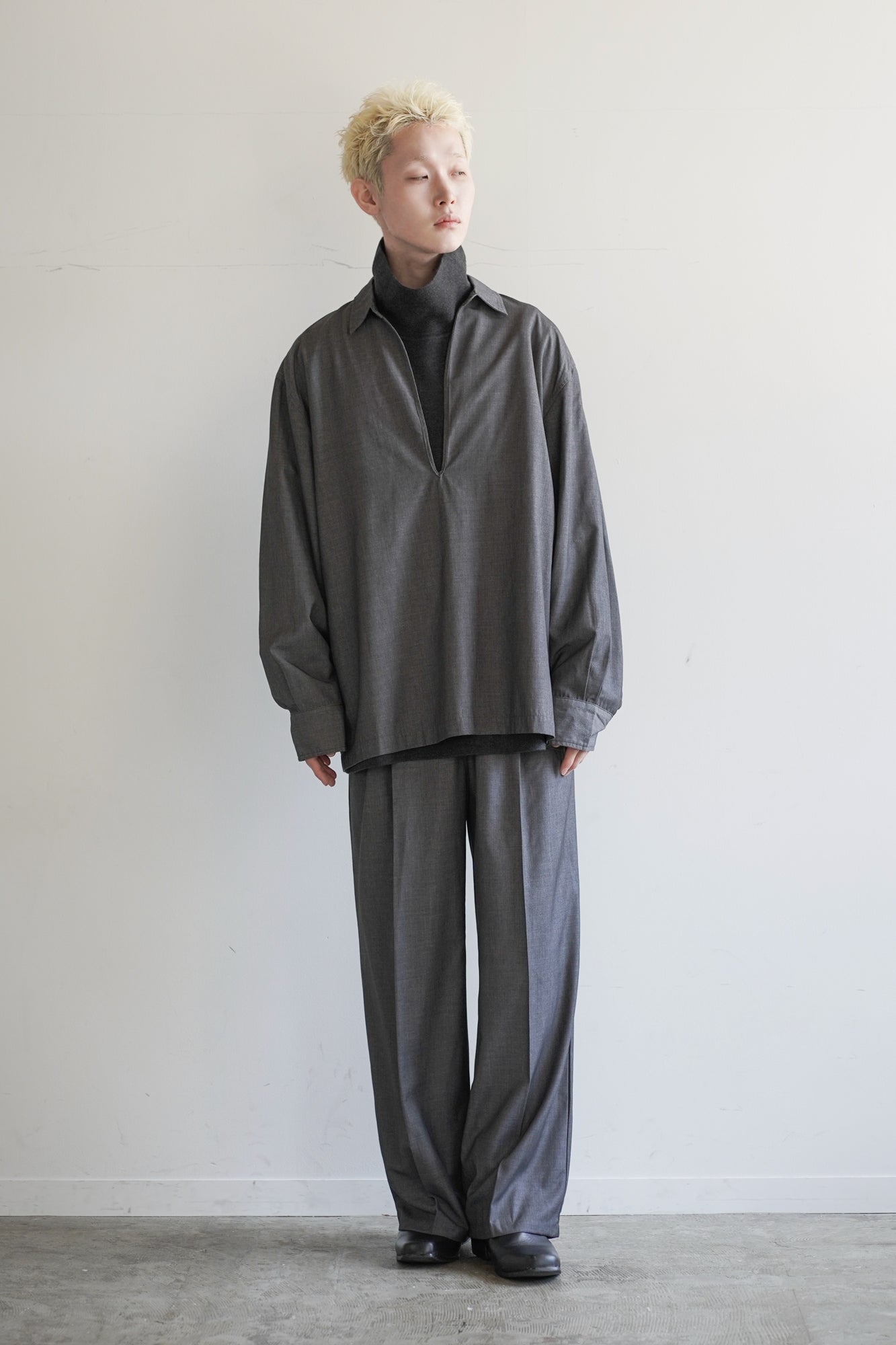 OVERSIZED VAREUSE SHIRT【残り僅か】