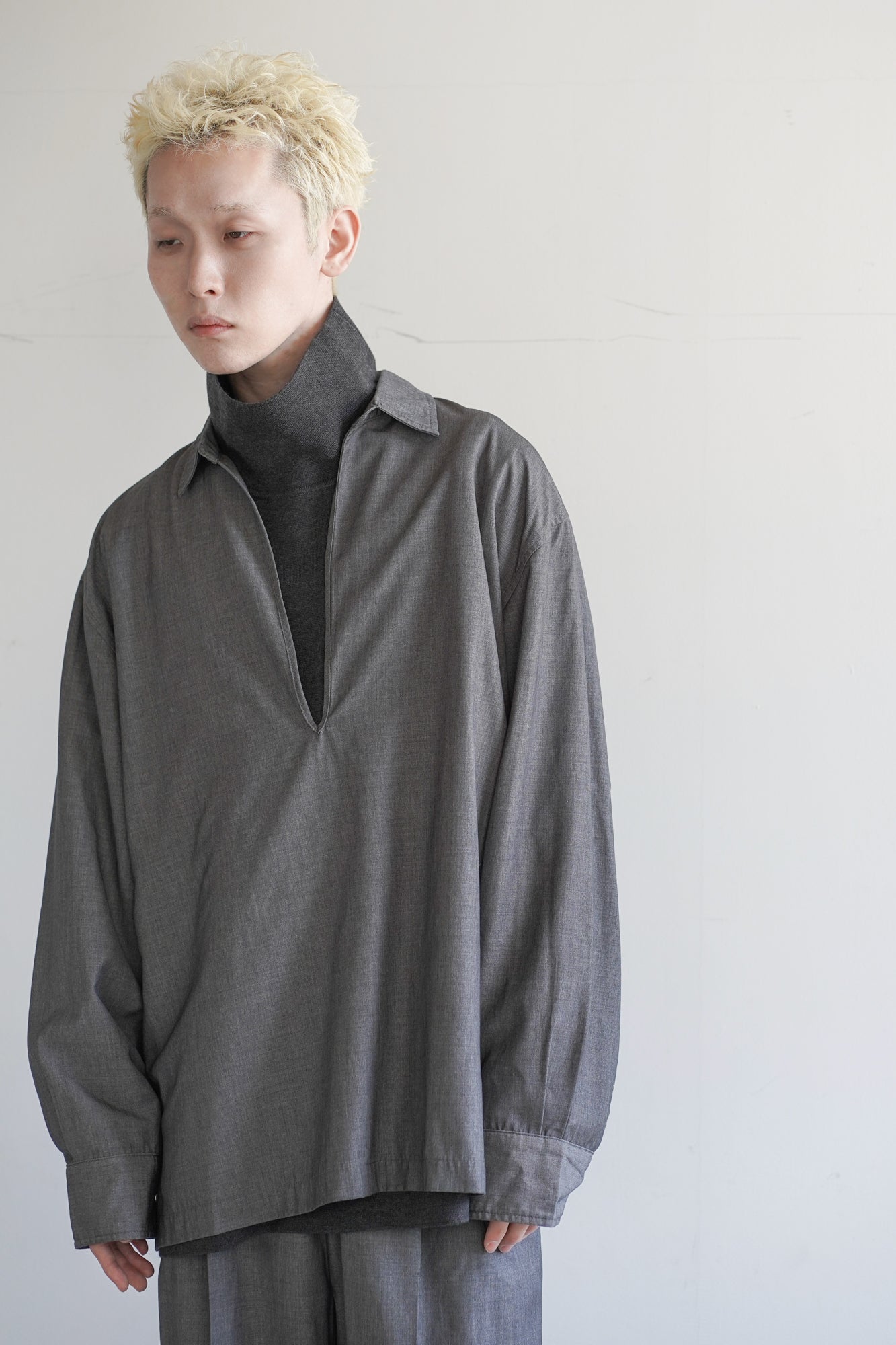 OVERSIZED VAREUSE SHIRT【残り僅か】