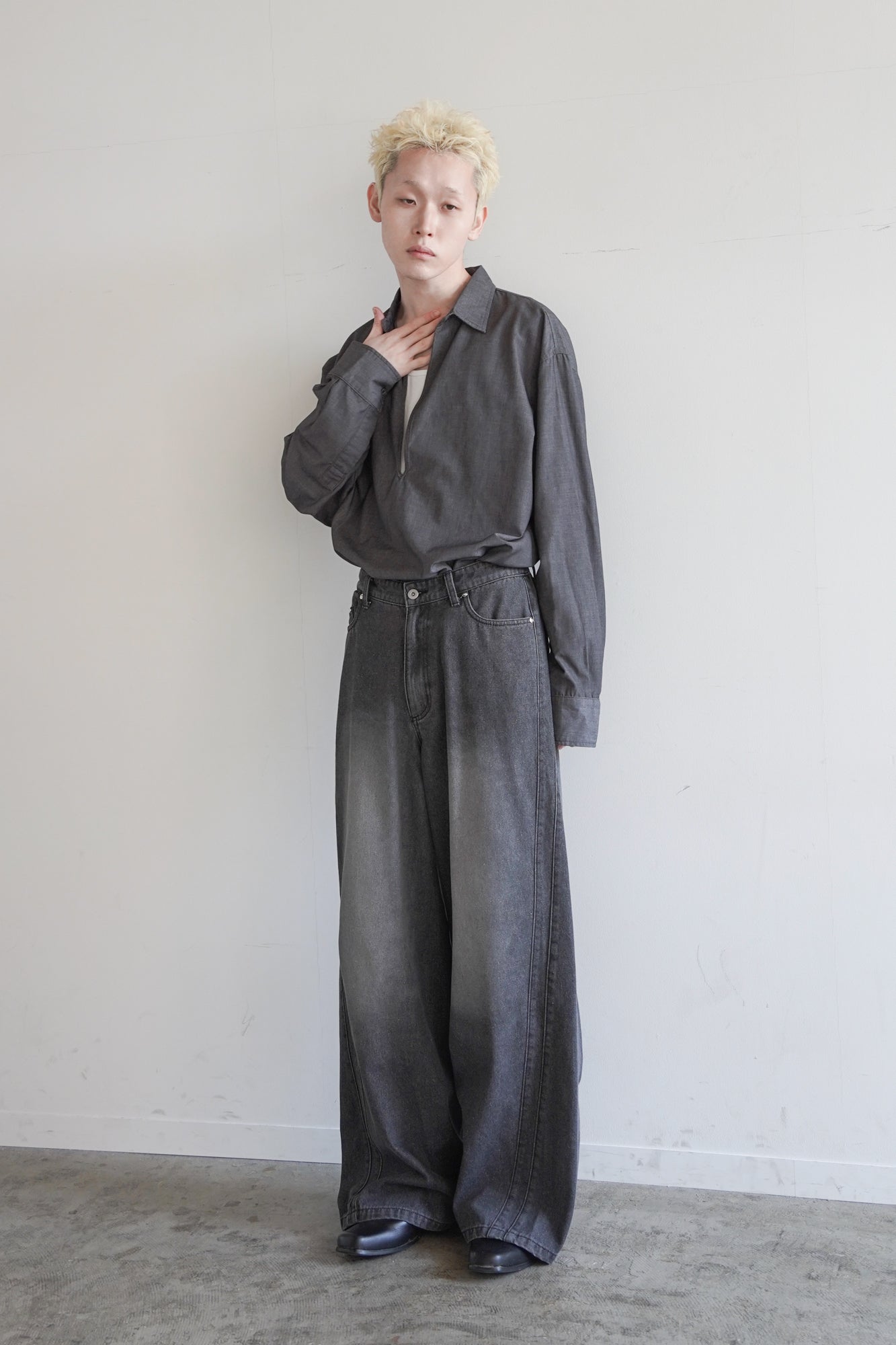 OVERSIZED VAREUSE SHIRT【残り僅か】