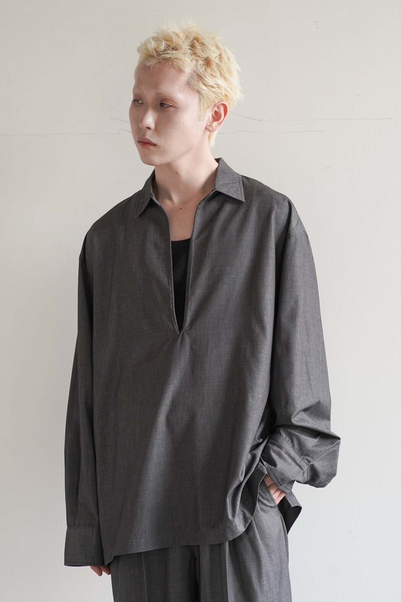 OVERSIZED VAREUSE SHIRT【残り僅か】