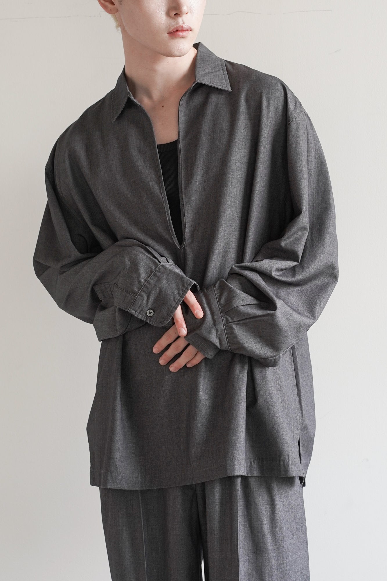 OVERSIZED VAREUSE SHIRT【残り僅か】